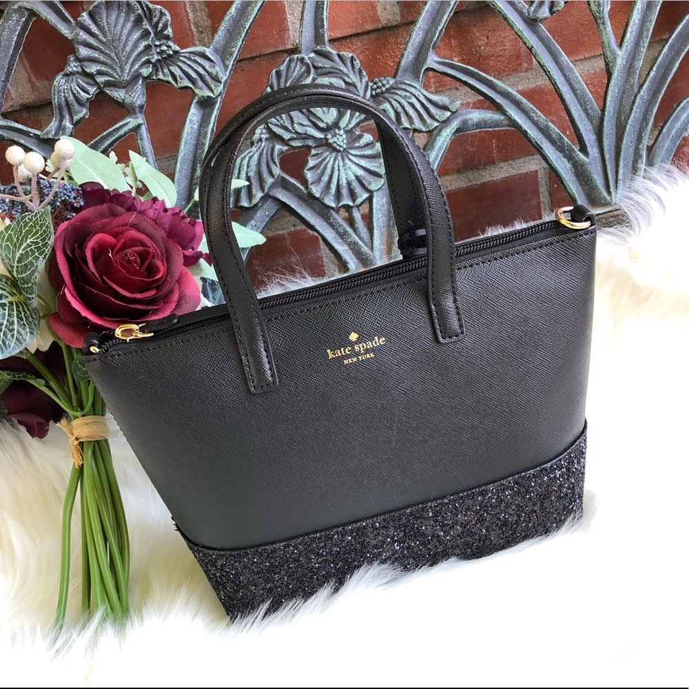 🎀🎀Kate Spade Greta Court Ina Glitter Crossbody - Picture 2 of 8